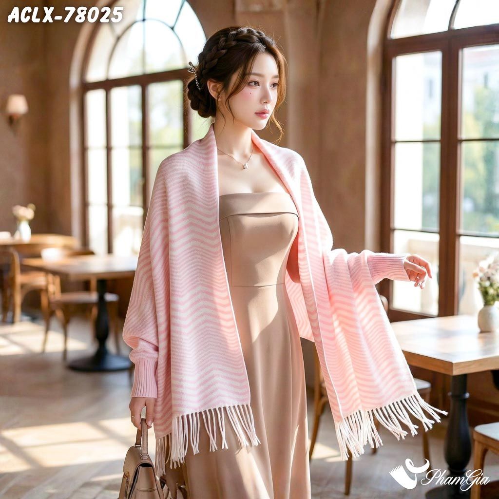 Áo Choàng Len Cashmere Luxury Họa Tiết Kẻ Sọc Chevron Màu Hồng Baby (ACLX78025)