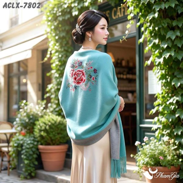 Áo Choàng Len Cashmere Luxury Họa Tiết Hoa Mẫu Đơn Màu Xanh Ngọc (ACLX7802)
