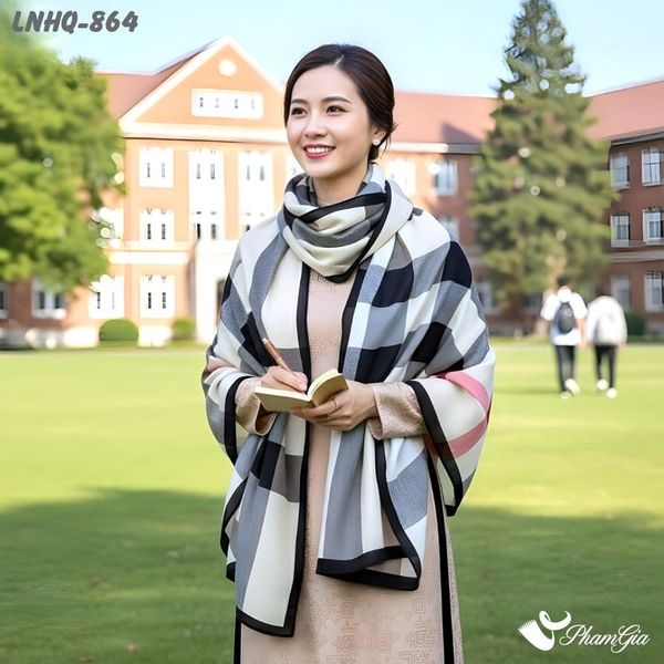 Khăn Choàng Linen Phong Cách Hàn Quốc Họa Tiết Caro Nền Kem Hiện Đại (LNHQ864)