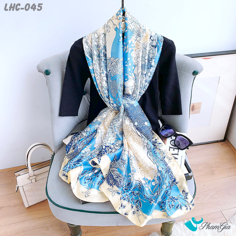 Khăn Choàng Lụa Hàng Châu Họa Tiết Hoa Dây Leo Nền Xanh Blue Tinh Tế (LHC045)