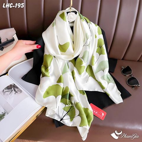 Khăn Choàng Lụa Hàng Châu Màu Trắng Họa Tiết Rẻ Quạt Xanh Thanh Lịch