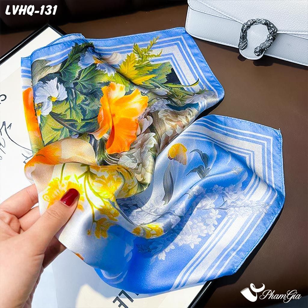 Khăn Lụa Vuông 70*70Cm Phong Cách Hàn Quốc Họa Tiết Đồi Hoa Mặt Trời (LVHQ131)