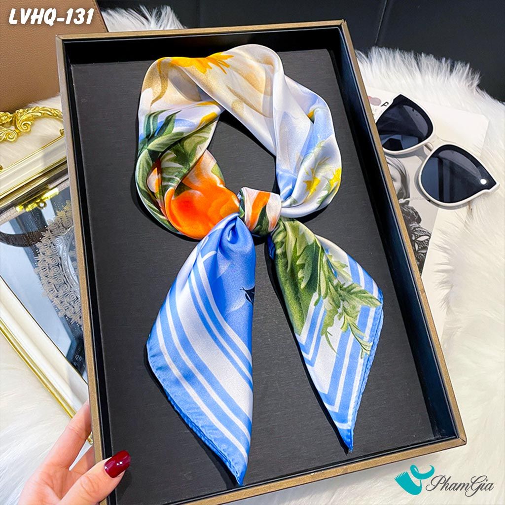 Khăn Lụa Vuông 70*70Cm Phong Cách Hàn Quốc Họa Tiết Đồi Hoa Mặt Trời (LVHQ131)