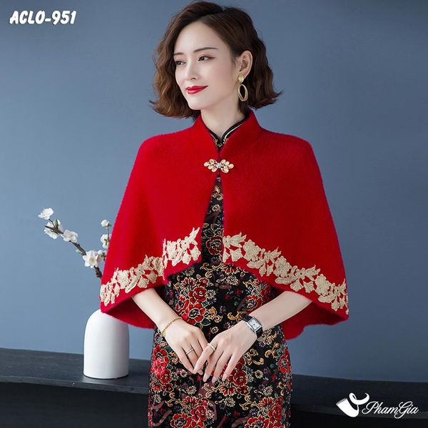 Áo Choàng Lông Luxury Phối Đăng Ten Cổ Điển Màu Đỏ Ruby Sang Trọng (ACLO951)