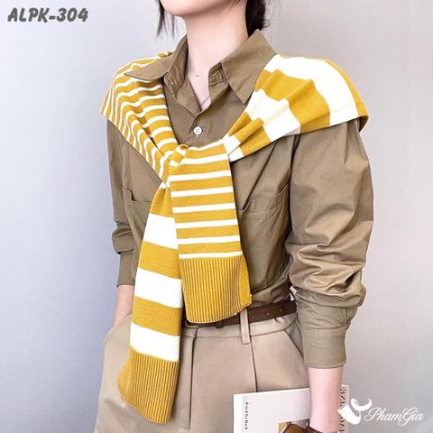 Người Mẫu Mặc Vạt Áo Thời Trang Phong Cách Hàn Quốc Cao Cấp Màu Vàng