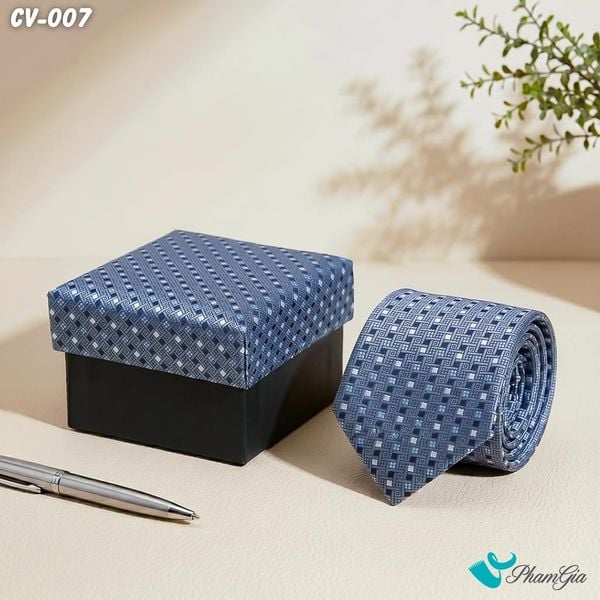 Cà Vạt Nam Hoạ Tiết Dệt Vân Khối Màu Xám Lông Chuột (CV007)