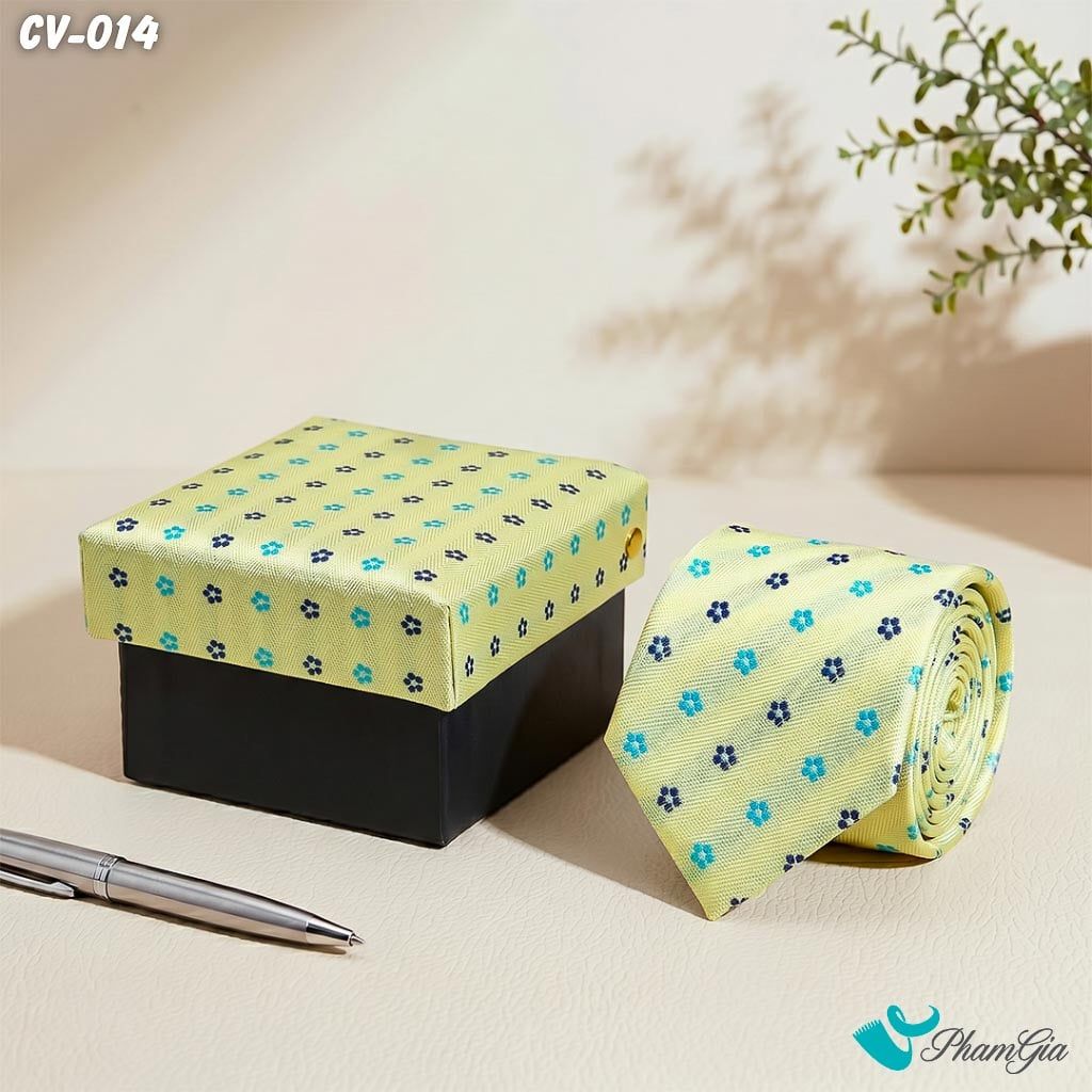 Cà Vạt Nam Hoạ Tiết Hoa Mai Nhỏ Phối Màu Vàng Kim (CV014)