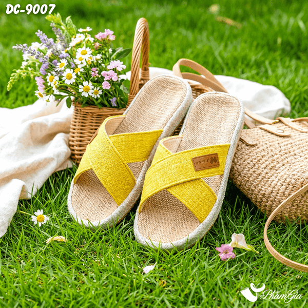 Dép Cói Quai Chéo Bo Viền Canvas Cao Cấp Màu Vàng (DC9007)
