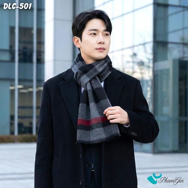 Khăn Choàng Dạ Lông Cừu Cao Cấp Họa Tiết Kẻ Sọc Màu Xám Than Lịch Lãm Cho Nam (DLC501)