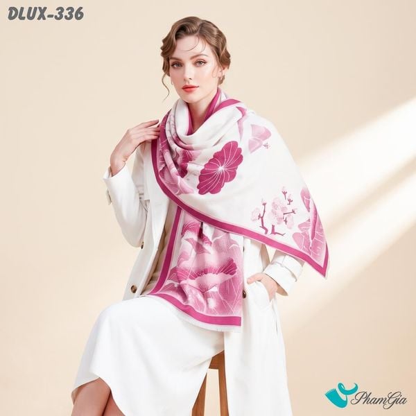 Khăn Choàng Dạ De Luxe Giữ Ấm Cao Cấp Họa Tiết Hoa Sen Sơn Thủy Màu Hồng Sang Trọng (DLUX336)
