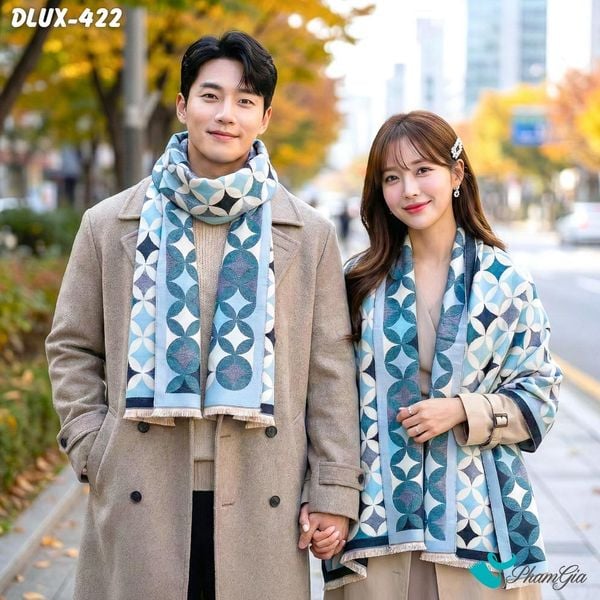 Khăn Choàng Dạ Cashmere Cao Cấp Họa Tiết Hình Học Màu Xanh Baby Viền Đen Trẻ Trung (DLUX422)