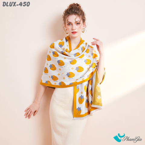 Khăn Choàng Dạ Cashmere Cao Cấp Họa Tiết Dâu Tây Màu Vàng Cá Tính (DLUX450)