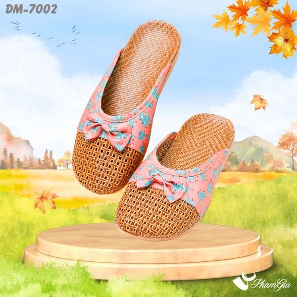 Dép Mây Bít Mũi Cao Cấp Họa Tiết Hoa Nhí Màu Hồng San Hô (DM7002)