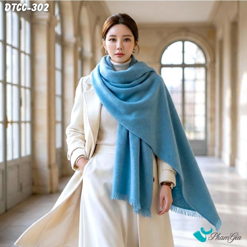 Khăn Choàng Dạ Cashmere Đơn Sắc Phối Lông Vạt Xéo Cao Cấp Màu Xanh Ngọc (DTCC302)