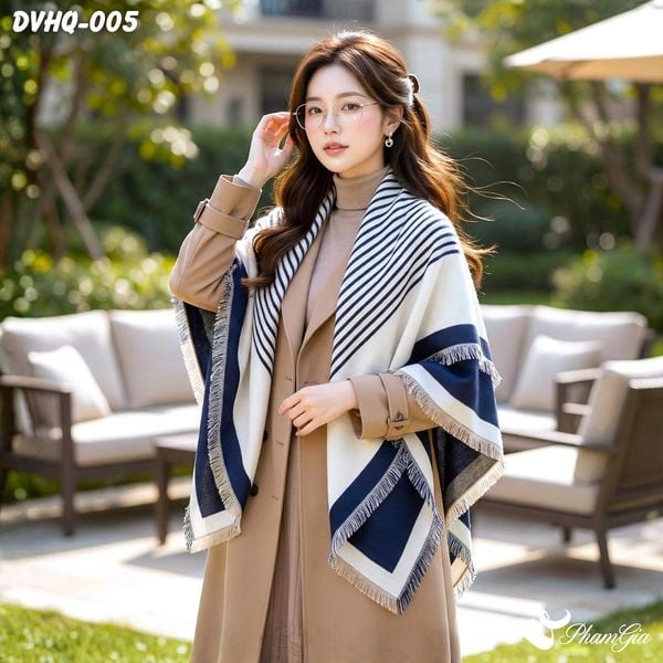 Khăn Choàng Dạ Cashmere Vuông Phong Cách Hàn Quốc Cao Cấp Họa Tiết Kẻ Sọc Xanh Navy - Trắng (DVHQ005)