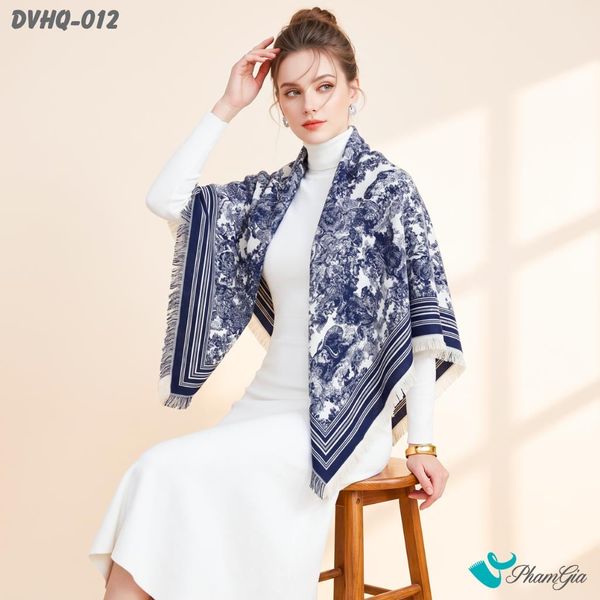Khăn Choàng Dạ Cashmere Vuông Phong Cách Hàn Quốc Cao Cấp Họa Tiết Tranh Rừng Cổ Điển Màu Xanh Navy (DVHQ012)