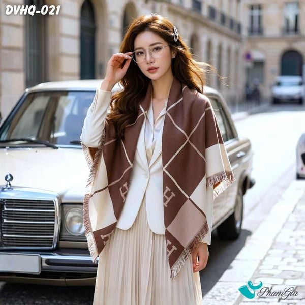 Khăn Choàng Dạ Cashmere Vuông Phong Cách Hàn Quốc Cao Cấp Họa Tiết Caro Màu Nâu Tây (DVHQ021)