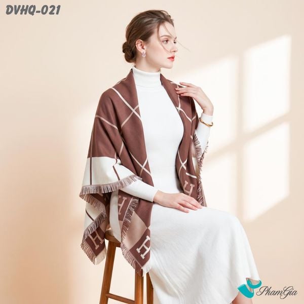 Khăn Choàng Dạ Cashmere Vuông Phong Cách Hàn Quốc Cao Cấp Họa Tiết Caro Màu Nâu Tây (DVHQ021)
