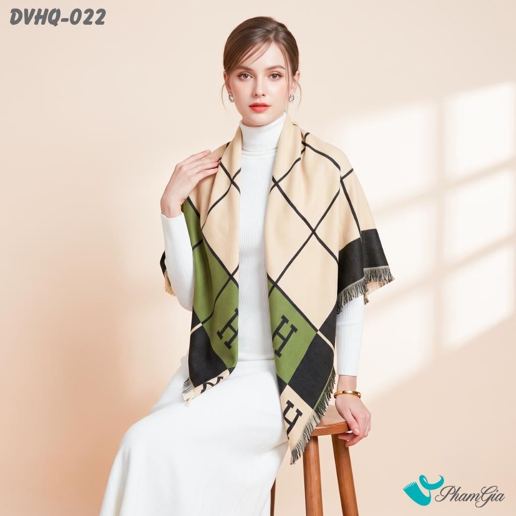 Khăn Choàng Dạ Cashmere Vuông Phong Cách Hàn Quốc Cao Cấp Họa Tiết Caro Phối Màu Xanh Rêu - Navy (DVHQ022)