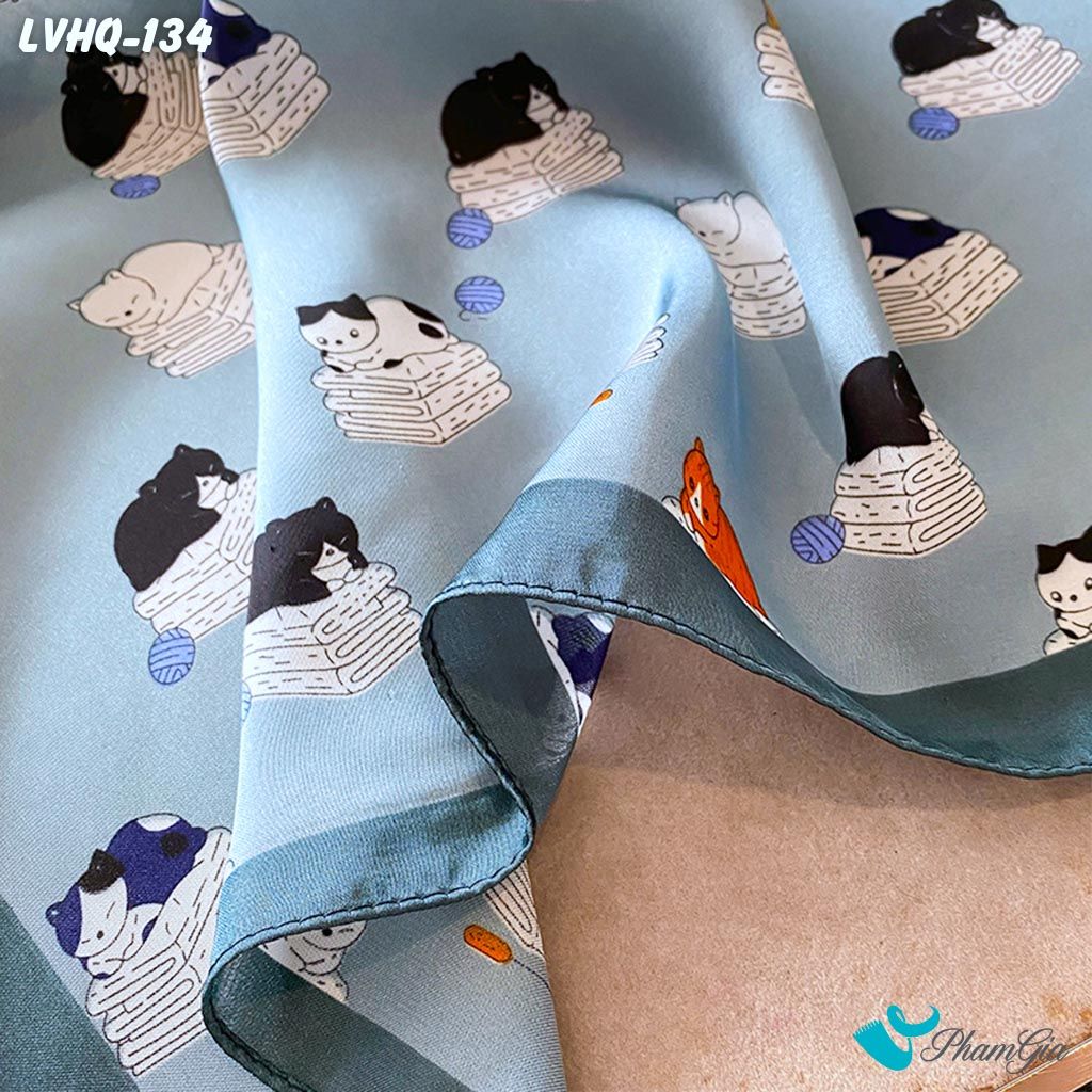 Khăn Lụa Vuông 70*70Cm Phong Cách Hàn Quốc Họa Tiết Mèo Dễ Thương Màu Xanh Nhạt (LVHQ134)