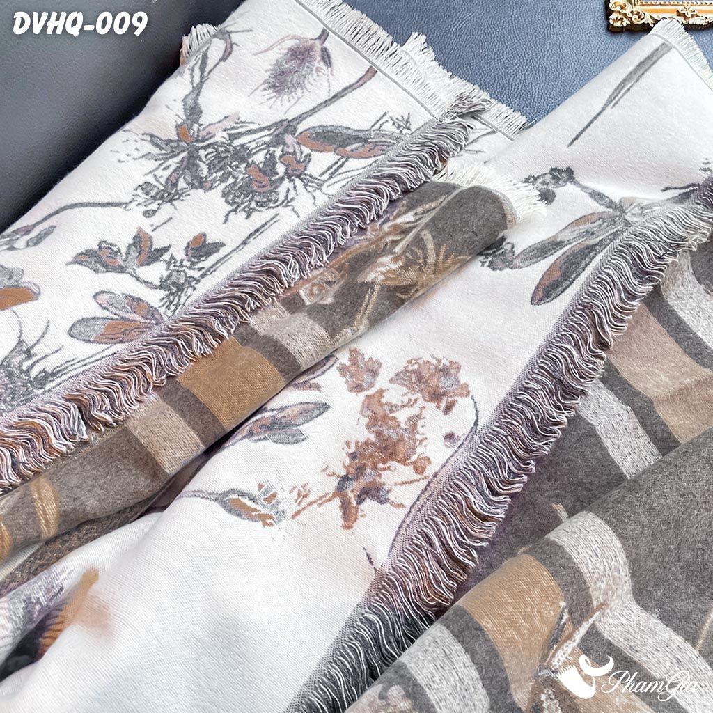 Khăn Choàng Dạ Cashmere Vuông Phong Cách Hàn Quốc Cao Cấp Họa Tiết Botanical Cổ Điển Màu Beige (DVHQ009)