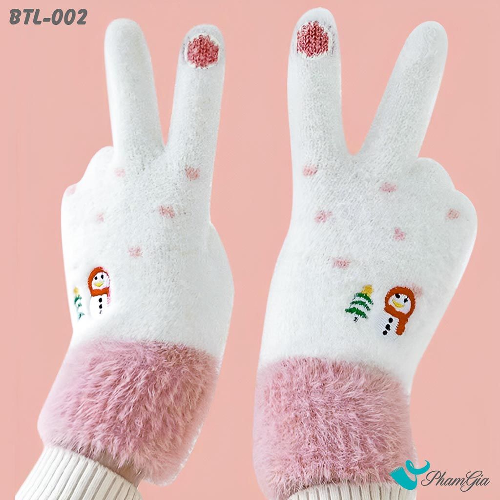 Cận Cảnh Găng Tay Len Lông Cừu Họa Tiết Giáng Sinh Màu Trắng
