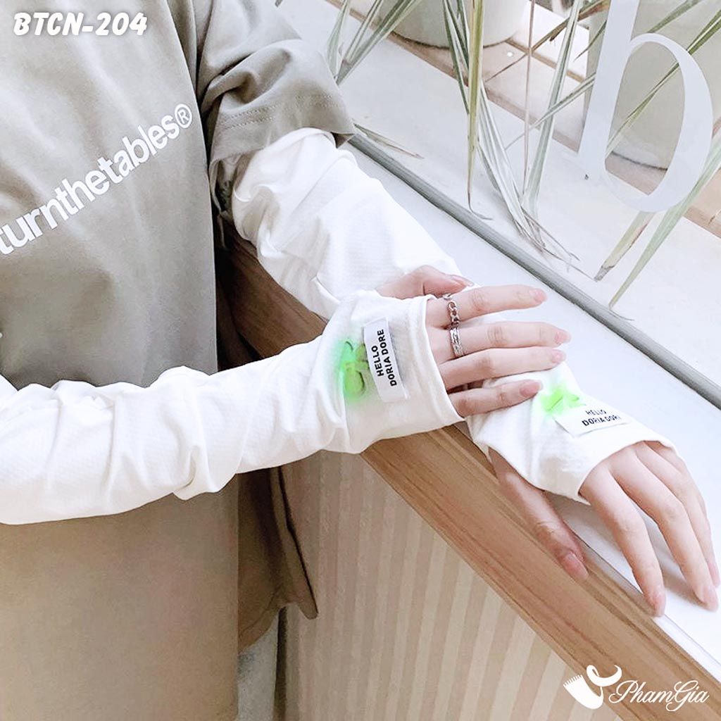 Góc Nghiêng Găng Tay Ống Chống Nắng Phong Cách Hiện Đại Màu Trắng - Xanh Lá