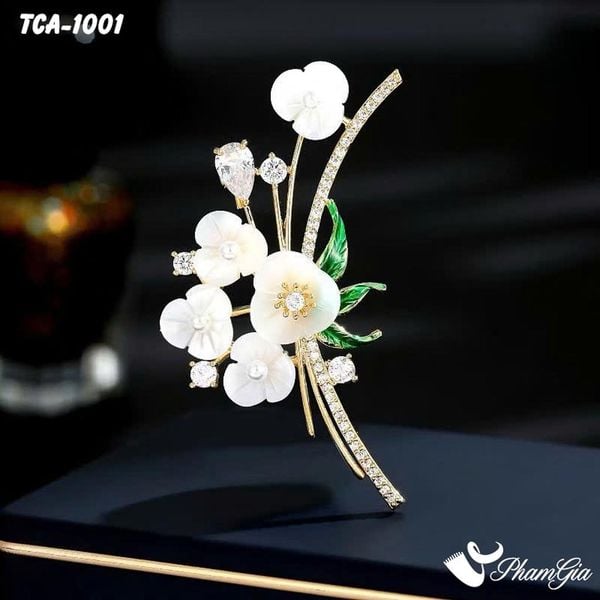 Ghim Cài Áo Cành Hoa Tuyết Mai Trắng Đính Đá Thanh Lịch (TCA1001)