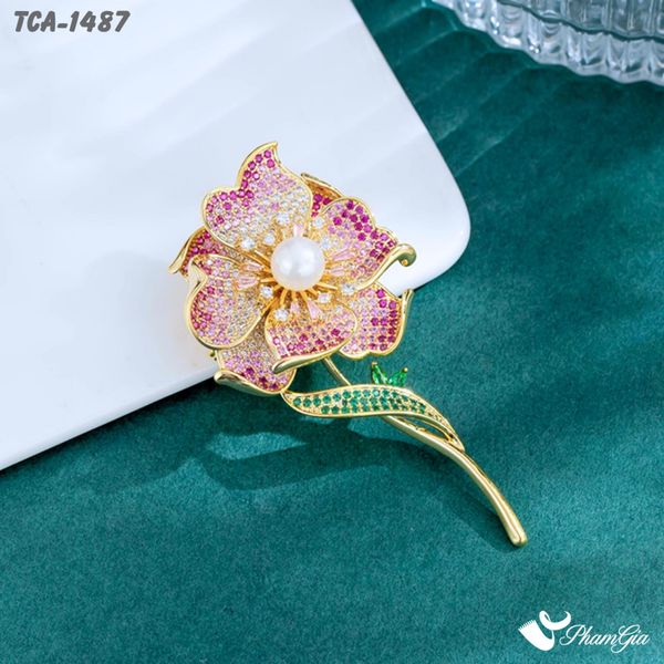 Ghim Cài Áo Hoa Hồng Cách Điệu Đính Đá Và Ngọc Trai Sang Trọng (TCA1487)