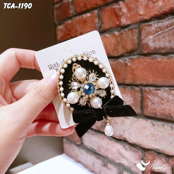 Ghim Cài Áo Họa Tiết Baroque Cổ Điển (TCA1190)