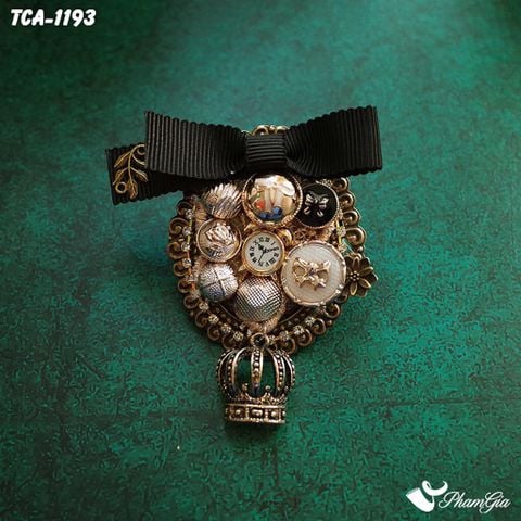 Góc Trên Ghim Cài Áo Họa Tiết Baroque Cổ Điển