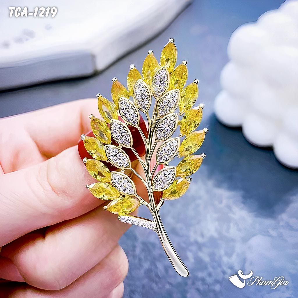 Ghim Cài Áo Lông Vũ Pha Lê Vàng Cổ Điển