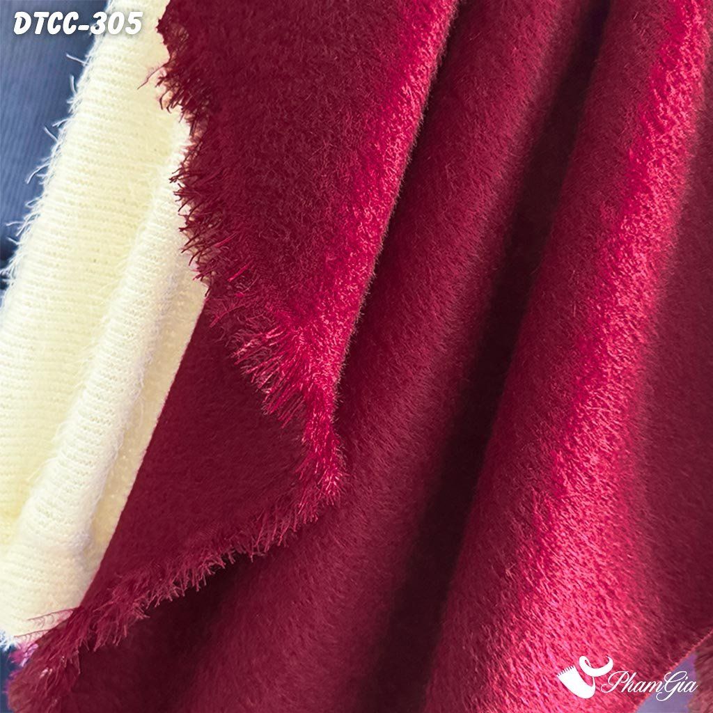 Khăn Choàng Dạ Cashmere Đơn Sắc Phối Lông Vạt Xéo Cao Cấp Màu Đỏ Đô (DTCC305)