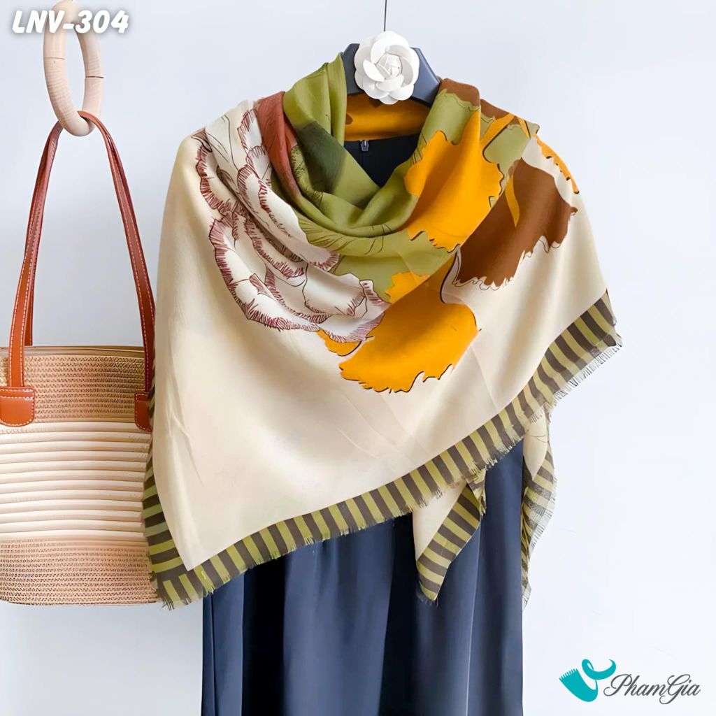 Khăn Choàng Linen Vuông Họa Tiết Hoa Nhiệt Đới Màu Beige Thanh Lịch (LNV304)