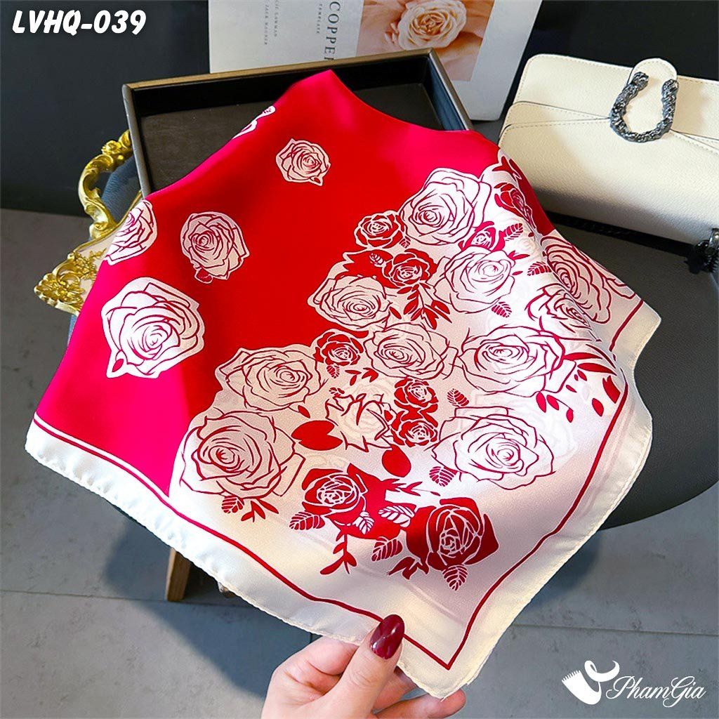 Khăn Lụa Vuông 70*70Cm Phong Cách Hàn Quốc Họa Tiết Hoa Hồng Màu Đỏ (LVHQ039)