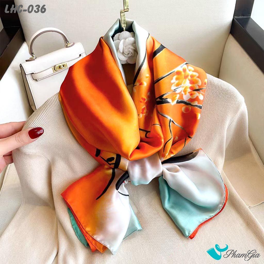 Nghiêng Phải Khăn Choàng Lụa Hàng Châu Màu Cam Phối Xanh Ngọc Ombre Họa Tiết Hoa Đào Thanh Lịch