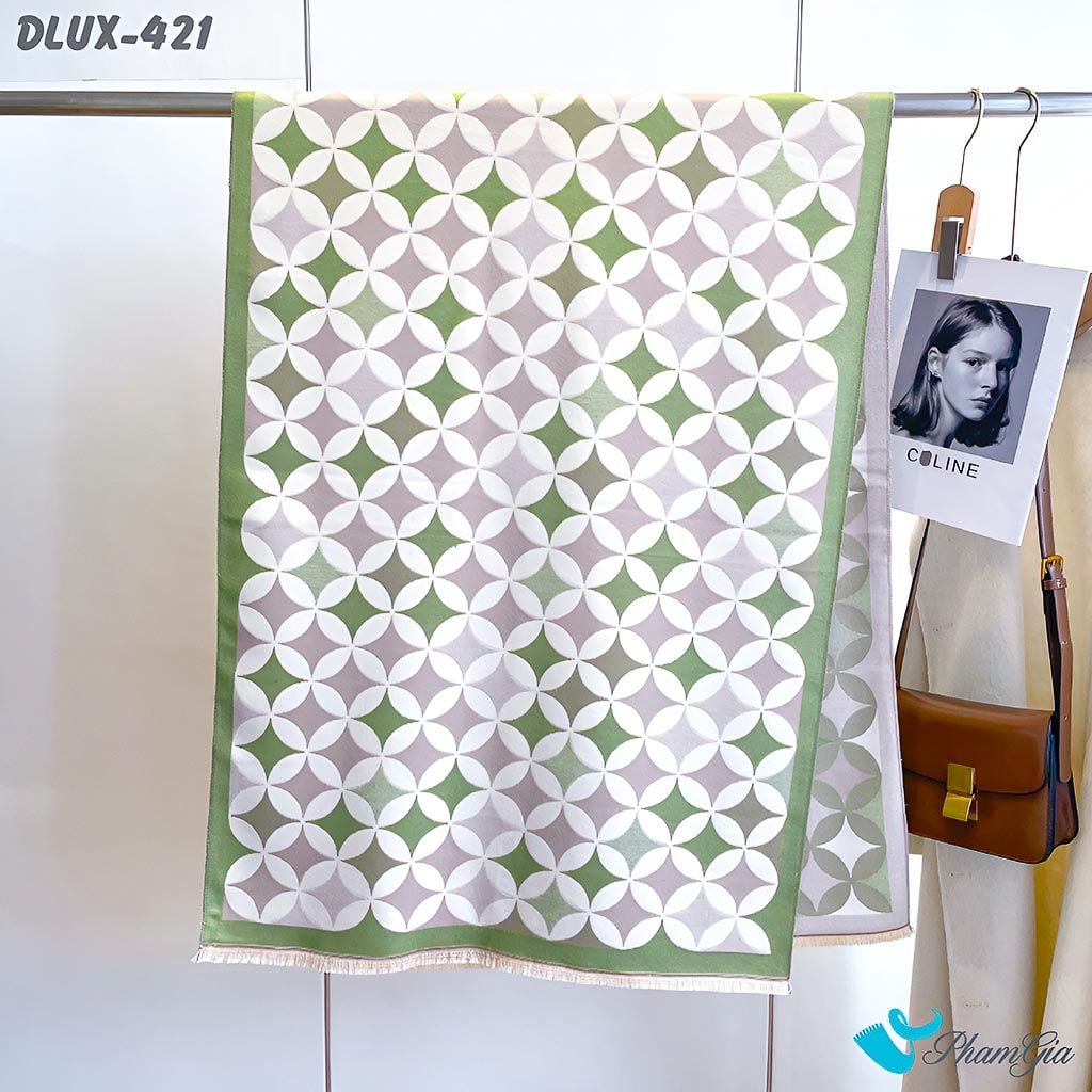 Họa Tiết Khăn Choàng Dạ Cashmere Cao Cấp Họa Tiết Hình Học Màu Xanh Bơ Thanh Lịch
