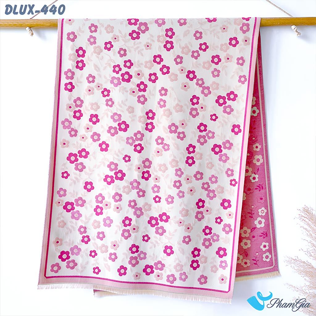 Họa Tiết Khăn Choàng Dạ Cashmere Cao Cấp Họa Tiết Hoa Nhí Màu Hồng Baby Ngọt Ngào