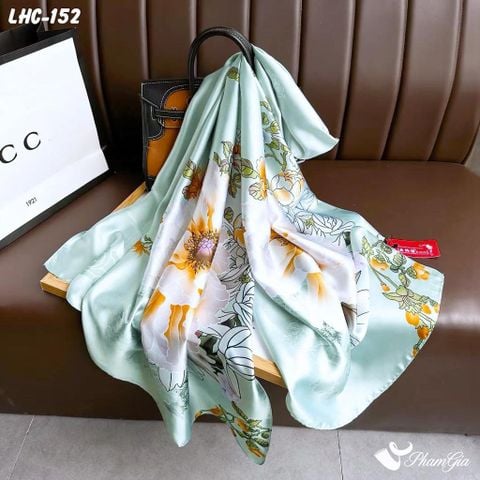 Khăn Choàng Lụa Hàng Châu Màu Xanh Minht Họa Tiết Hoa Mẫu Đơn Thanh Lịch