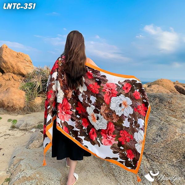 Khăn Choàng Linen Boho Họa Tiết Hoa Mẫu Đơn Phối Màu Trắng Đỏ Viền Cam Quyến Rũ (LNTC351)