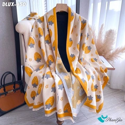 Góc Nghiêng Khăn Choàng Dạ Cashmere Cao Cấp Họa Tiết Dâu Tây Màu Vàng Cá Tính