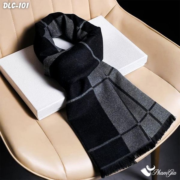 Khăn Choàng Dạ Lông Cừu Họa Tiết Caro Màu Đen - Xám Cá Tính Cho Nam (DLC101)