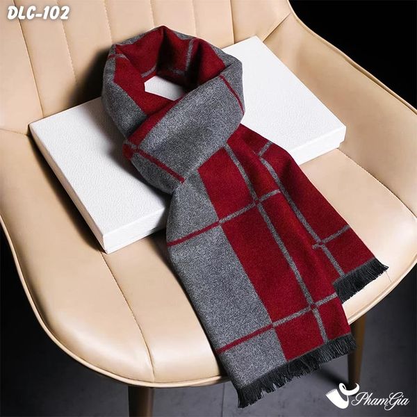 Khăn Choàng Dạ Lông Cừu Họa Tiết Caro Màu Đỏ - Xám Cá Tính Cho Nam (DLC102)