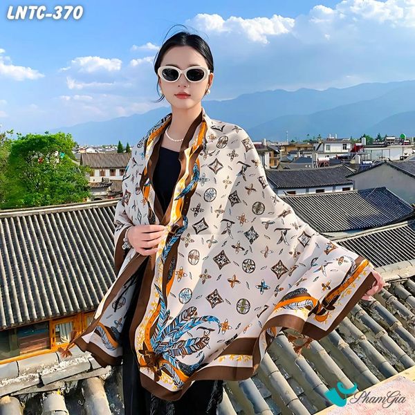 Khăn Choàng Linen Boho Họa Tiết Thổ Cẩm Monogram Màu Beige Cá Tính (LNTC370)
