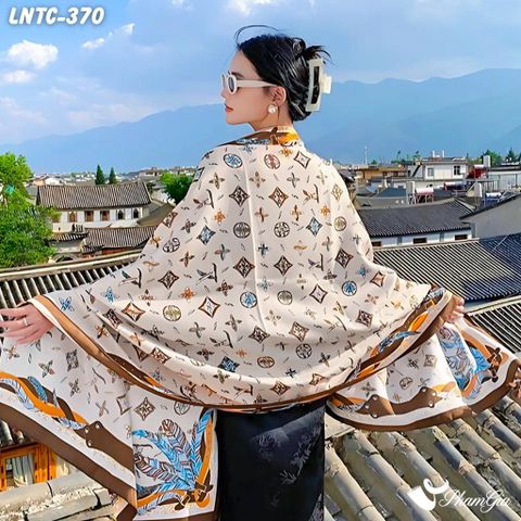 Khăn Choàng Linen Boho Họa Tiết Thổ Cẩm Monogram Màu Beige Cá Tính (LNTC370)