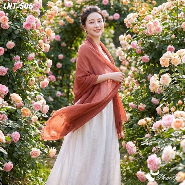 Khăn Choàng Linen Đơn Sắc Cao Cấp Màu Đỏ Đất (LNT506)