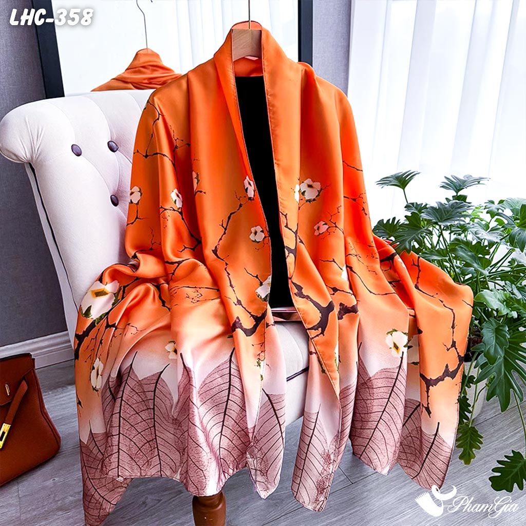 Khăn Choàng Lụa Hàng Châu Họa Tiết Cành Đào Màu Cam Trang Nhã (LHC358)