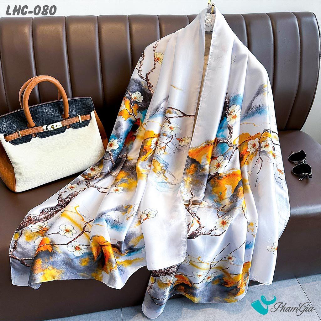 Khăn Choàng Lụa Hàng Châu Họa Tiết Hoa Đào Trắng Trang Nhã (LHC080)