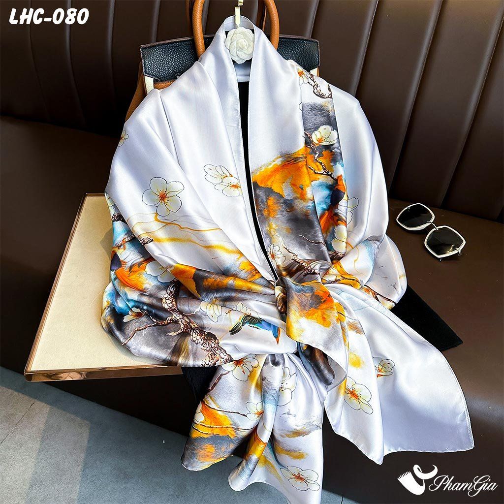 Khăn Choàng Lụa Hàng Châu Họa Tiết Hoa Đào Trắng Trang Nhã (LHC080)