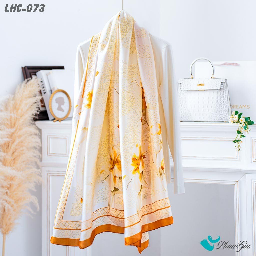 Khăn Choàng Lụa Hàng Châu Họa Tiết Hoa Lily Màu Cam Đất Trang Nhã (LHC073)